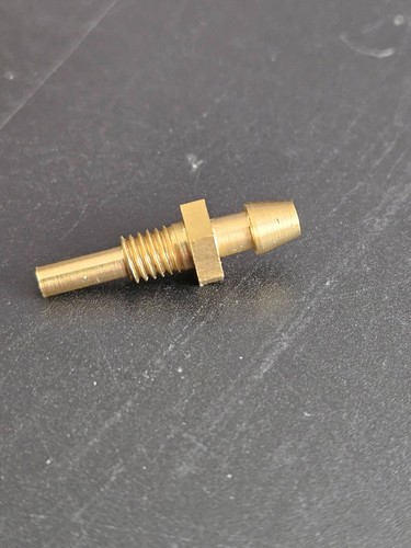 Smoke oil injector for smoke