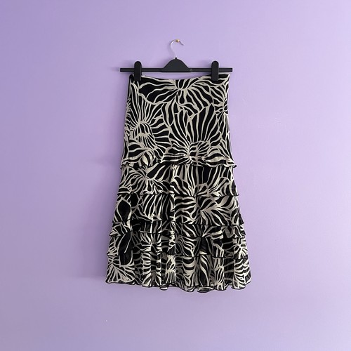 Wallis black abstract floral - black,