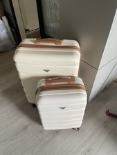 Flight knight Medium And Large Suitcase Set 