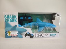 Monzoo R/C Shark Shark Toy Swims in Water Remote Control R Sea Motion BNIB