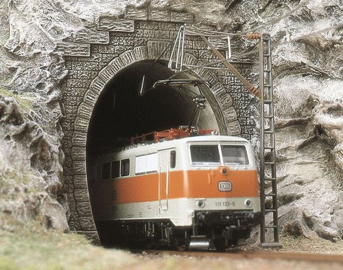 Tunnel portals oo - tunnel,