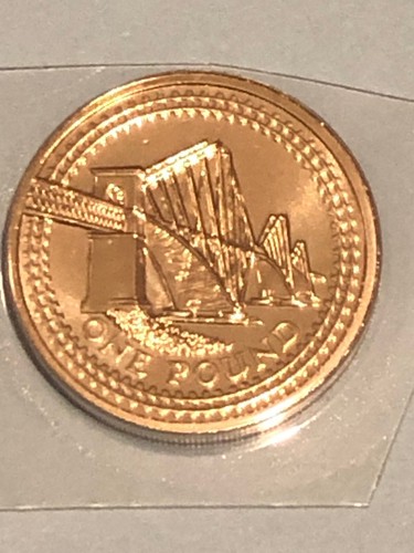 2004 old round one pound - old,