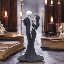 Gothic Skeleton Couple