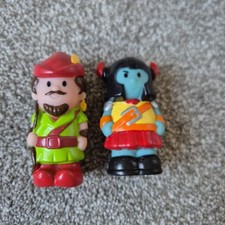 Happyland Castle Prehistoric Characters 