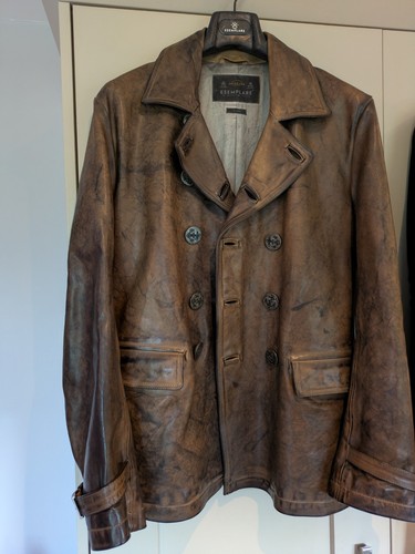Esemplare boat ww2 - u, leather