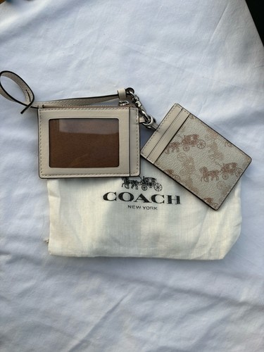 Coach beige horse carriage - beige,