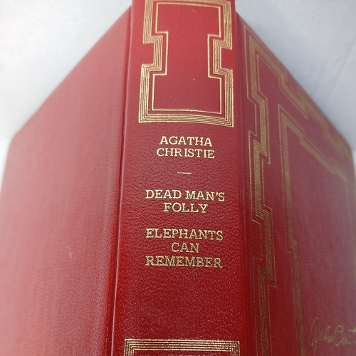 Dead man folly - dead, elephants