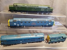 4 x BR BLUE DIESEL LOCO'S, CLASS 55, CL 40, CL09, CLA 31 WORKING, CLEARANCE U/B