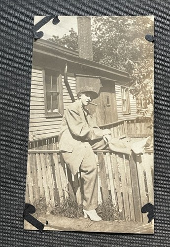 Vintage 1920s photo woman - vintage,