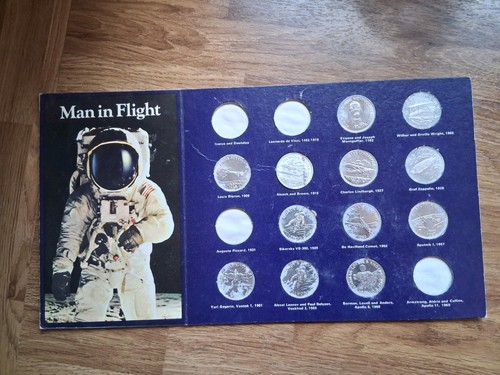 Man flight shell coin - in,