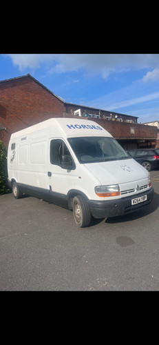 Renault master horsebox - renault,