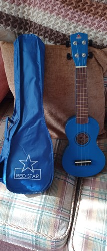 Red star blue soprano - star,