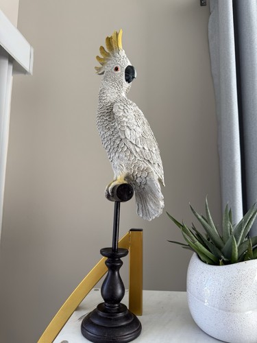 White cockatoo perch - perch, figure