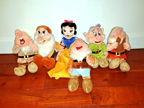 Disney store snow - snow, the