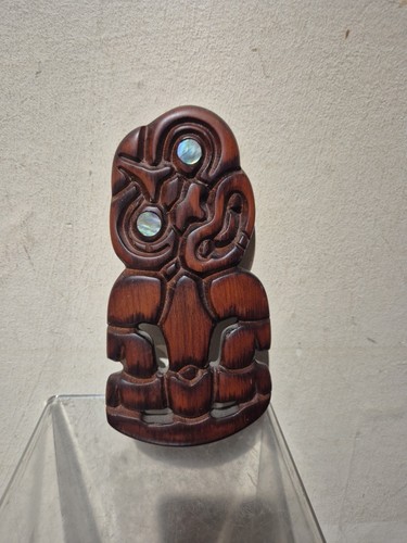Traditional maori wood carving - traditional,