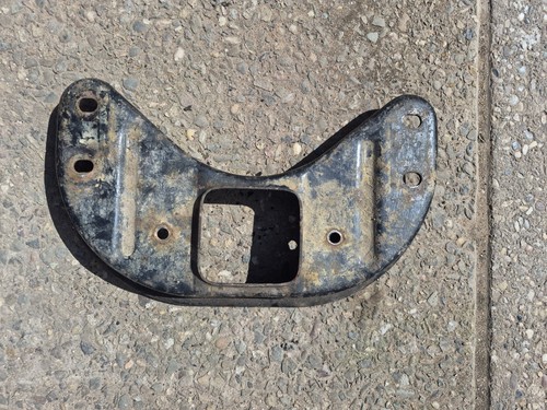 Cortina gearbox cradle - gearbox,