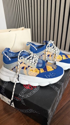 Versace style chain reaction - versace,