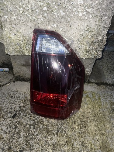 Mitsubishi pajero 2004 - mitsubishi, right