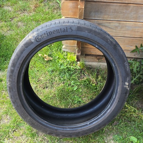 Part worn tyres - part,