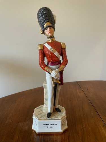 Guard officer 1821 figurine - officer,