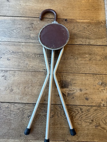 Vintage folding tripod - vintage, seat