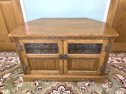 Old charm cabinet - tv,