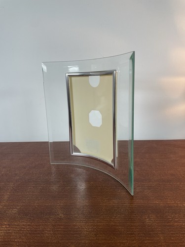 Curved glass photo - photo, x