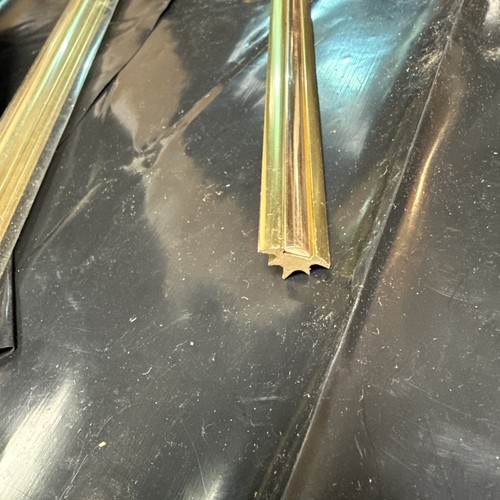 Stair rod effect star grip - rod,