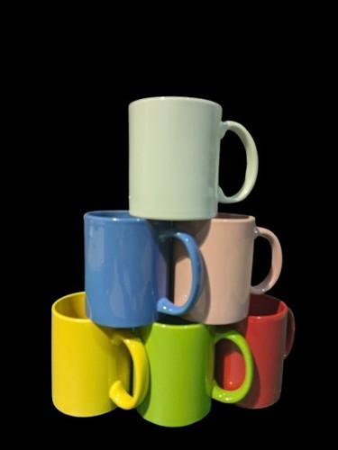 Set coloured mugs - of, ceramic