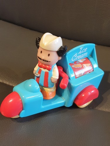 Happyland ice cream vehicle - happyland,