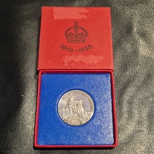 1935 royal mint - mint, jubilee