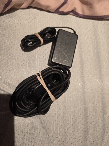 Genuine sony psp charger - genuine,