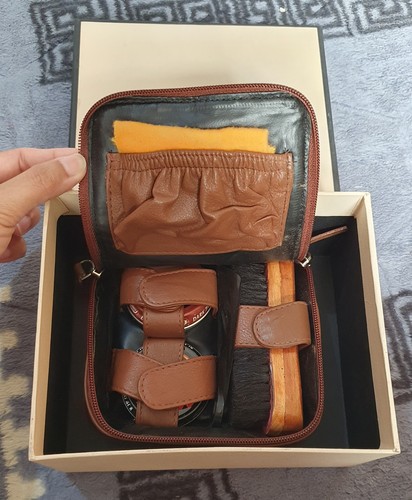 Brown leather shoe care kit - brown,