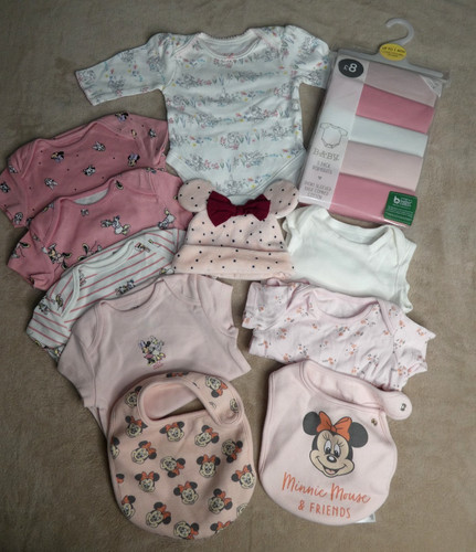 Baby girls upto 1 month - x,
