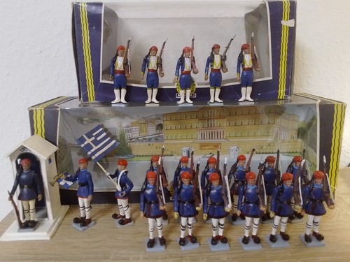 Aohna euzones lot 20 - lot, of
