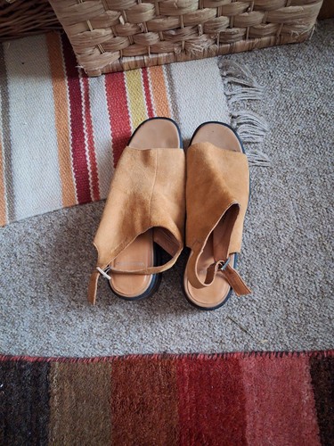 Vagabond peep toe shoe - vagabond, tan