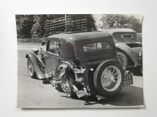 Singer sports coupe car - singer,