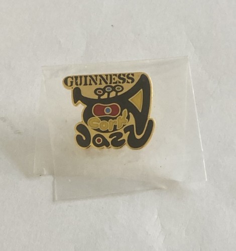 Guinness pin badge - guinness,