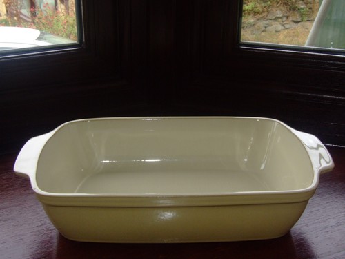 Denby pale yellow oven dish - denby,