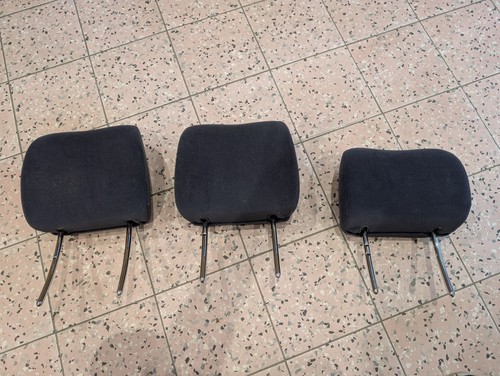 Three headrests - t4,