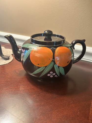 Gibbons tea pot brown - pot, gold