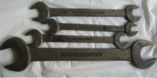 Vintage bedford vanadium - 4,