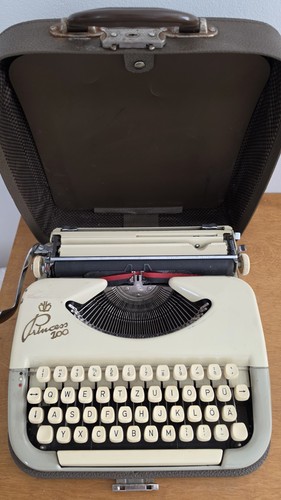 Vintage princess 100 - 100, keller