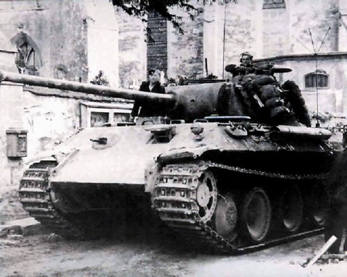 German panther tank action - german,