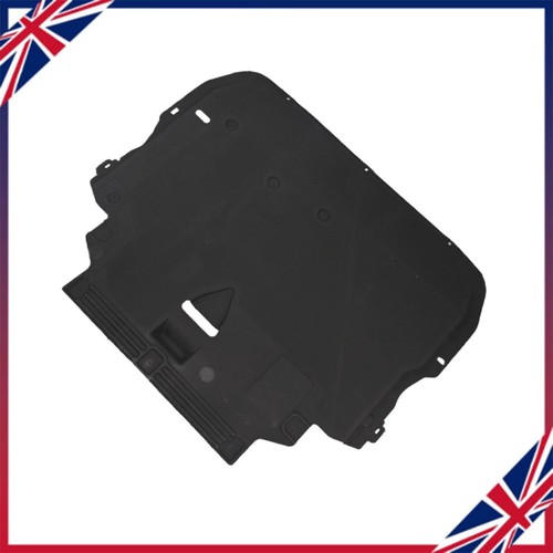 Front undertray under engine - under,