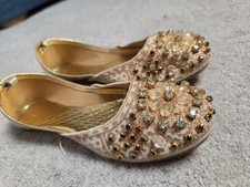 Gold Khussa Jutti Shoes Girls