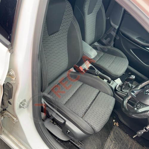 Vauxhall astra sri line - astra,