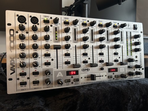 Behringer pro mixer - mixer, dj