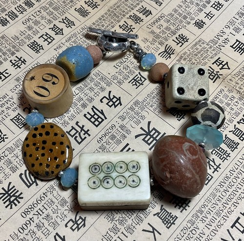 Vintage mahjong tile kazuri - vintage,