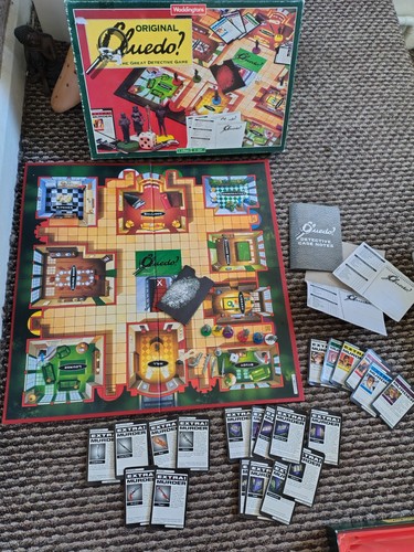 Waddingtons vintage cluedo - vintage,